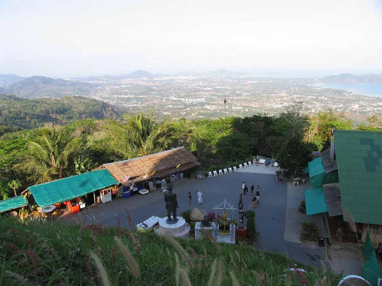 View from the Big Buddha viewpoint over the Chalong plain and bay