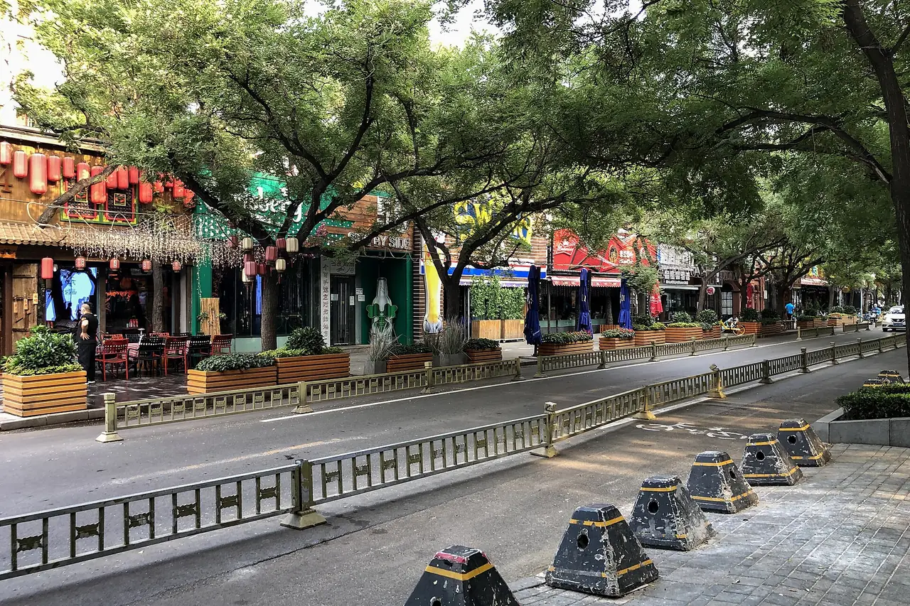 ถนนซานหลี่ถุน ภาพถ่ายโดย N509FZ