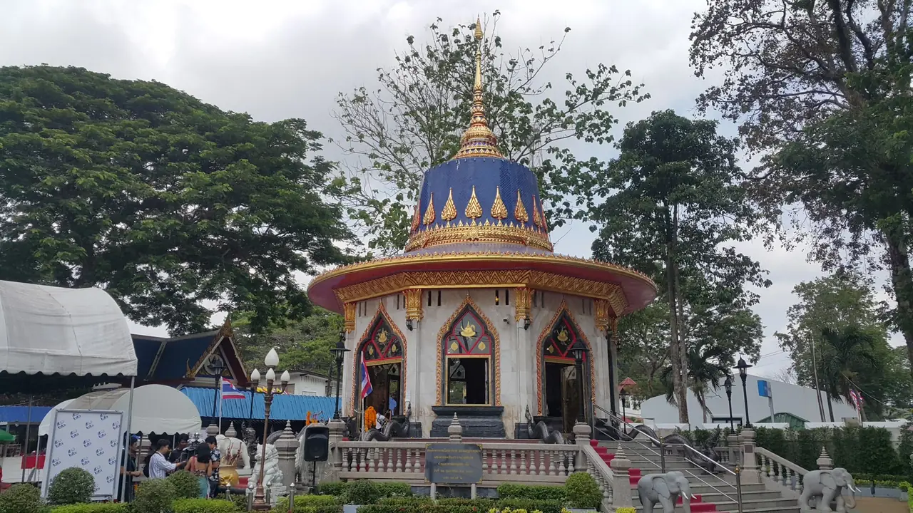 ศาลพระเจ้าตากสินมหาราช จันทบุรี ภาพถ่ายจาก Wikimedia Commons (Chainwit., CC BY-SA 4.0)
