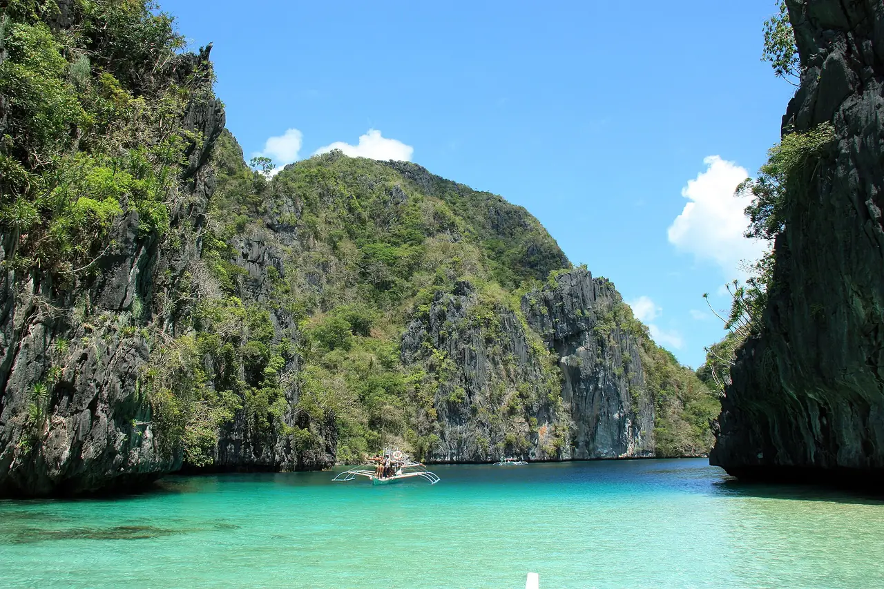 ทะเลสาบใหญ่ (Big Lagoon) จุดเด่นของทัวร์ A
