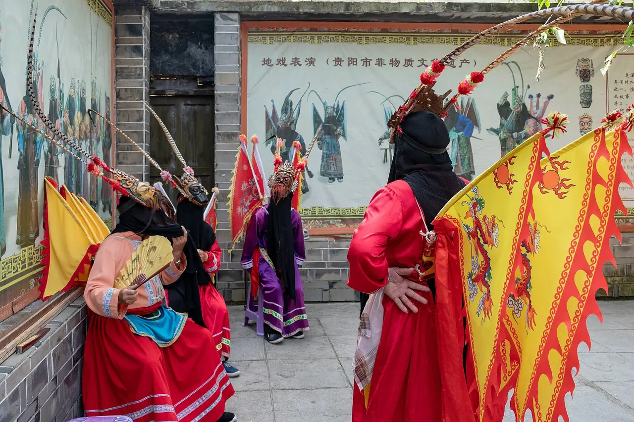 คณะละครตี่ซี (ground opera) ที่เมืองเก่าชิงเหยียน ภาพถ่ายโดย xiquinhosilva