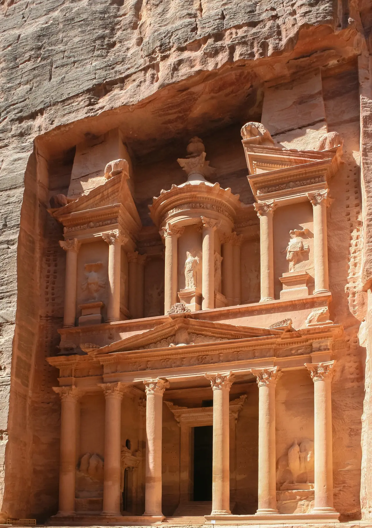 ภาพจอร์แดน: เมืองหินสีชมพูเพตรา ทะเลทรายวาดีรัม และทะเลเดดซี ในประเทศที่ต้องตรวจคำเตือนรัฐบาลก่อนซื้อตั๋ว