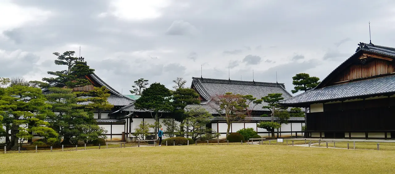 พระราชวังฮนมารุของปราสาทนิโจ ภาพจาก Wikimedia Commons ผู้ถ่าย Zairon สัญญา CC BY-SA 4.0