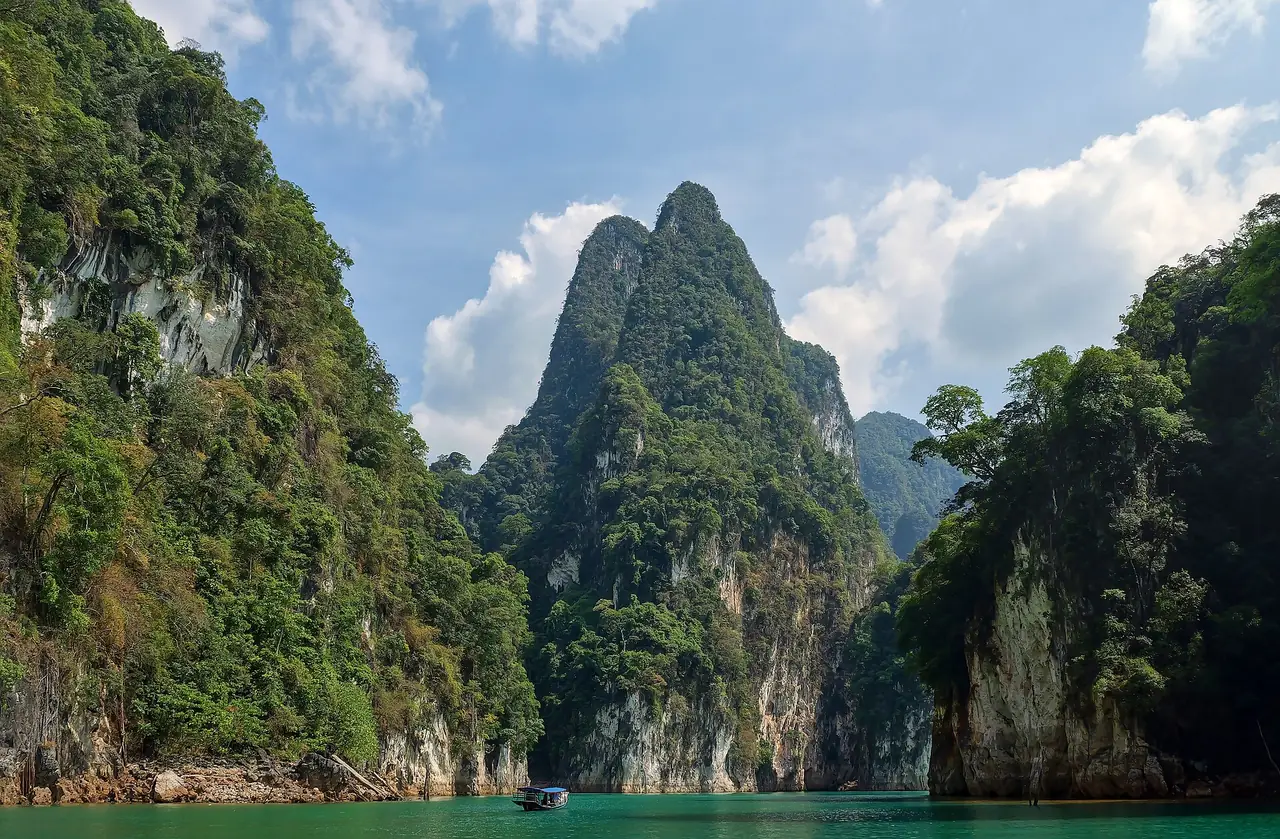 Photo for Surat Thani: Khao Sok and Cheow Lan Lake: Fees, Entrances, Season