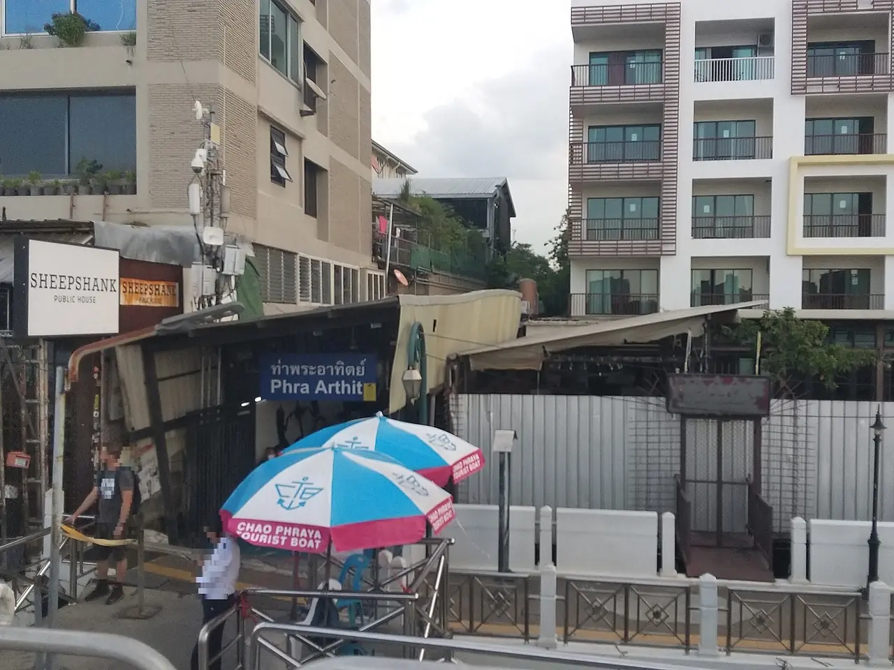 Phra Arthit pier on the Chao Phraya River, the nearest boat stop to Khao San Road