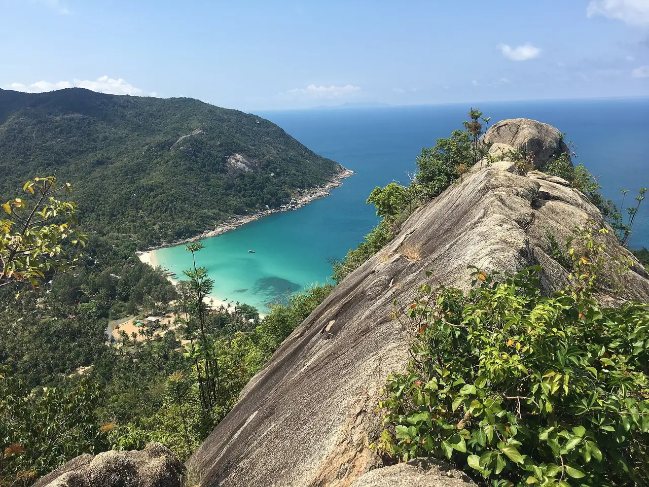 ภาพประกอบ เกาะพะงัน: หาดขวด ท้องนายปาน หาดยวน หาดสลัด เกาะพะงัน ไปยังไง