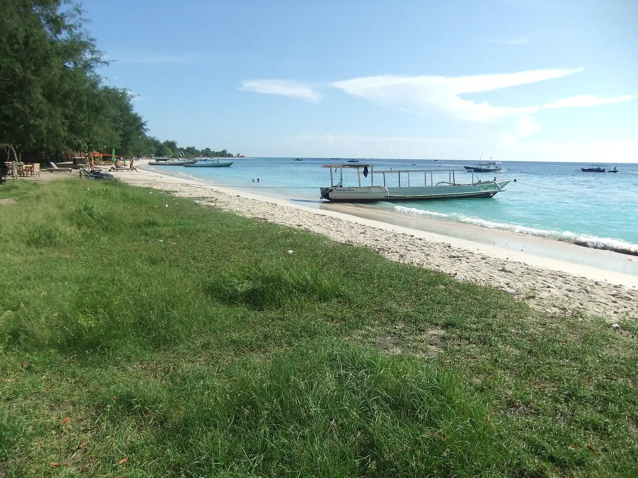 หาดบนกีลีตราวางัน ภาพบรรยากาศ