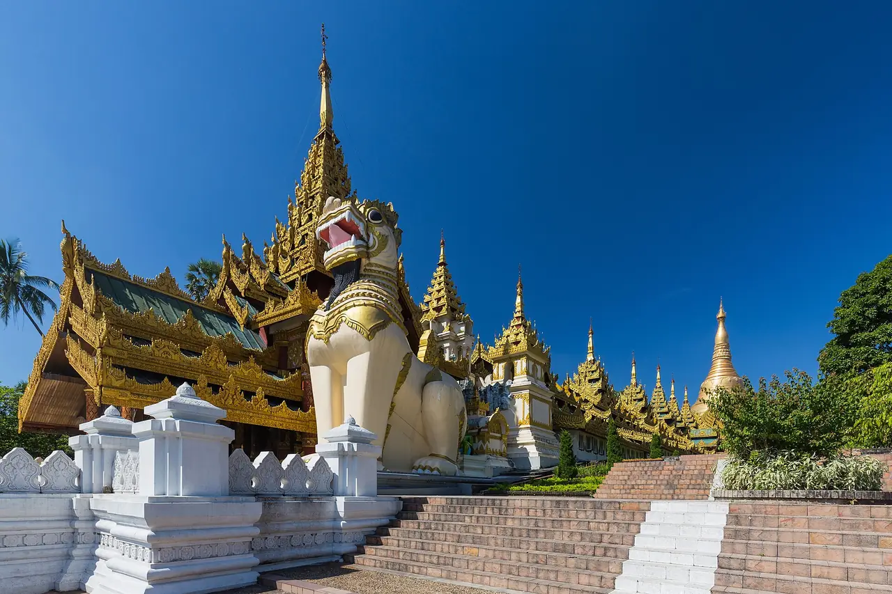 เจดีย์ชเวดากอง ย่างกุ้ง ภาพประกอบเมือง ผู้ถ่ายตั้งชื่อว่า Shwedagon Pagoda