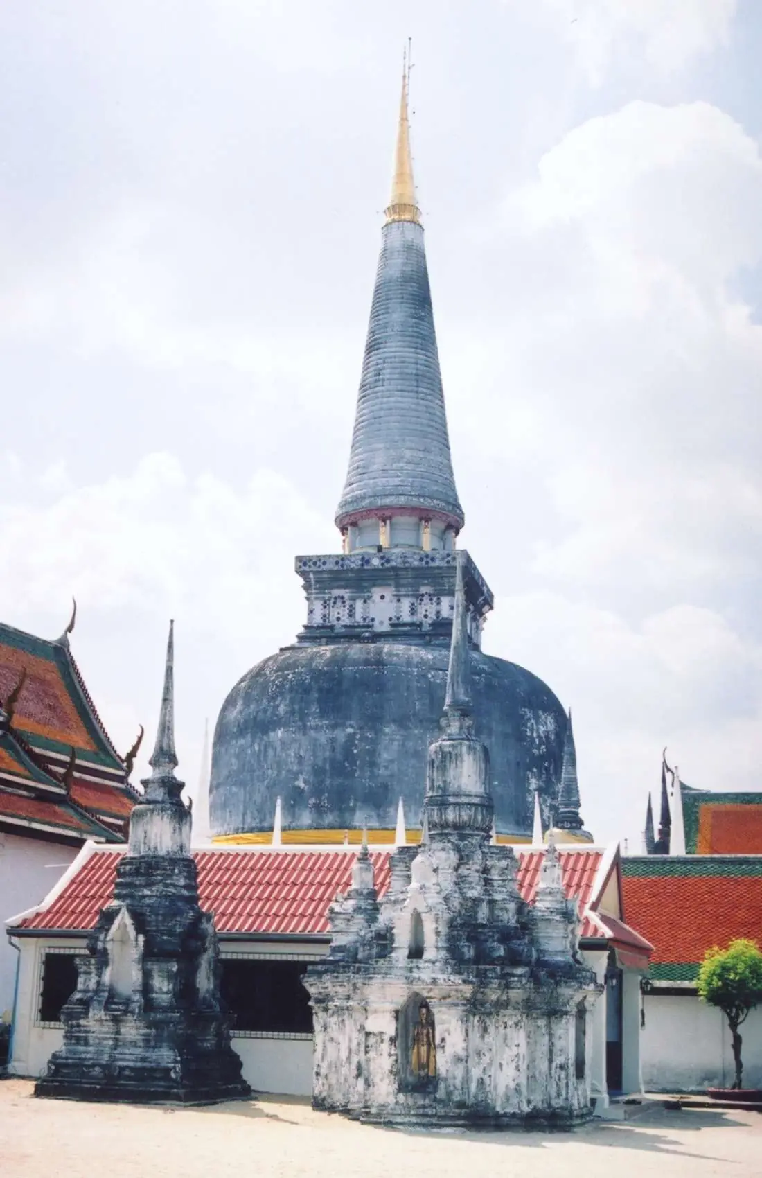 ภาพประกอบ นครศรีธรรมราช: วัดพระมหาธาตุ นครศรีธรรมราช มรดกโลก เวลา หอพระอิศวร