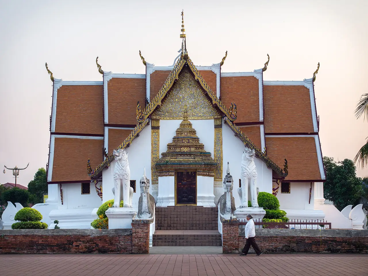 ภาพประกอบน่าน
