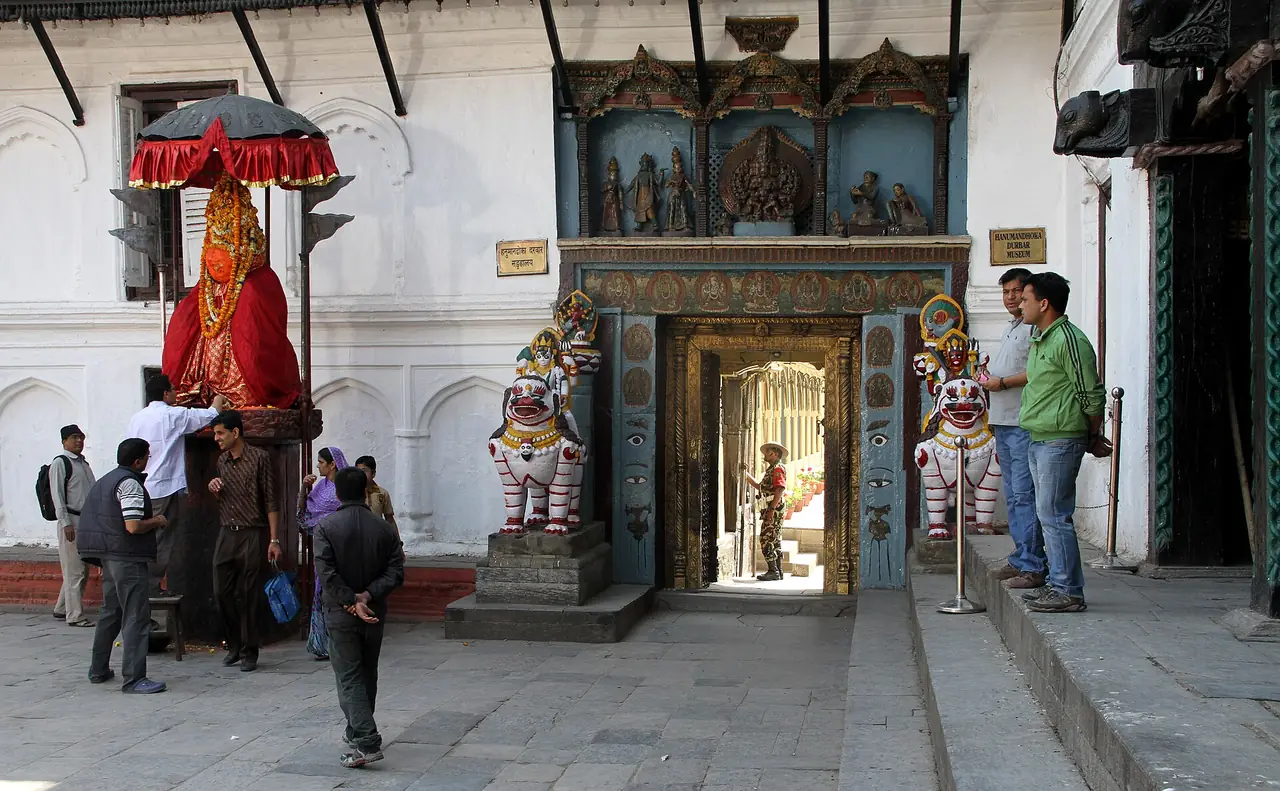 ภาพประกอบ เนปาล: จัตุรัสทุรบาร์กาฐมาณฑุ 2569: ค่าเข้า 1,000 รูปี กุมารี