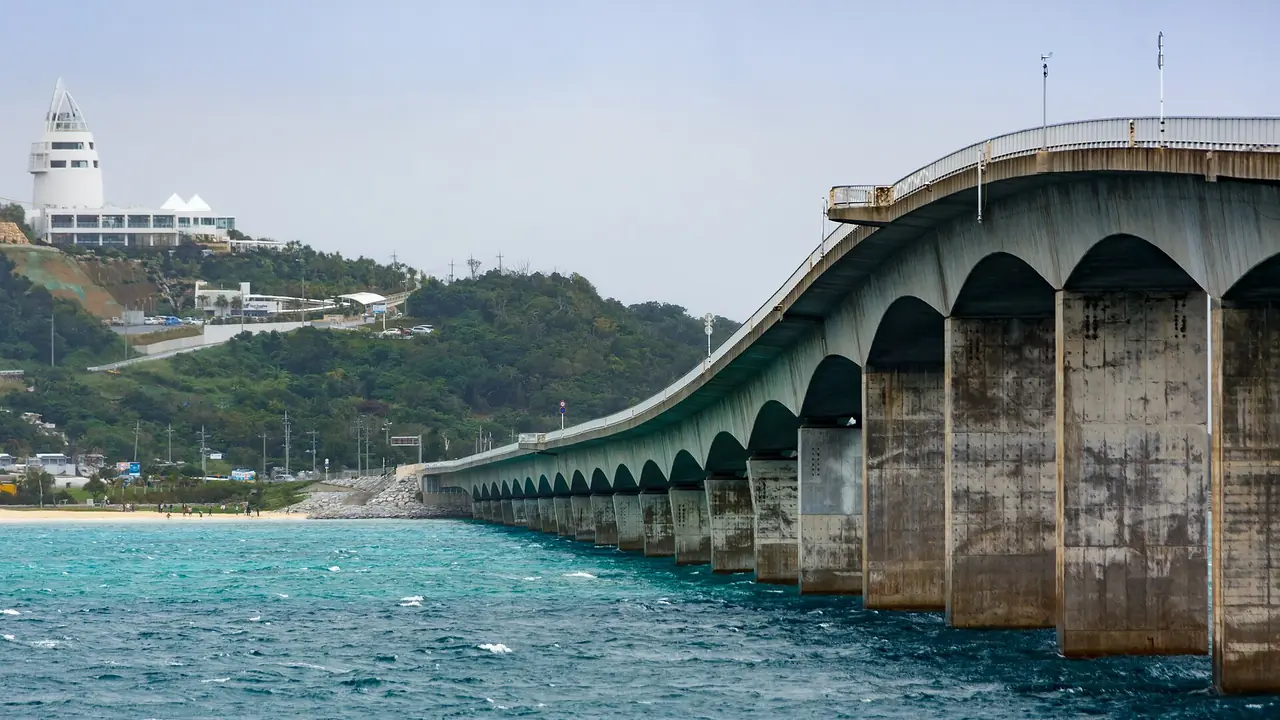 สะพานโคริ สะพานยาวที่เชื่อมเกาะโคริกับคาบสมุทรโมโตบุ