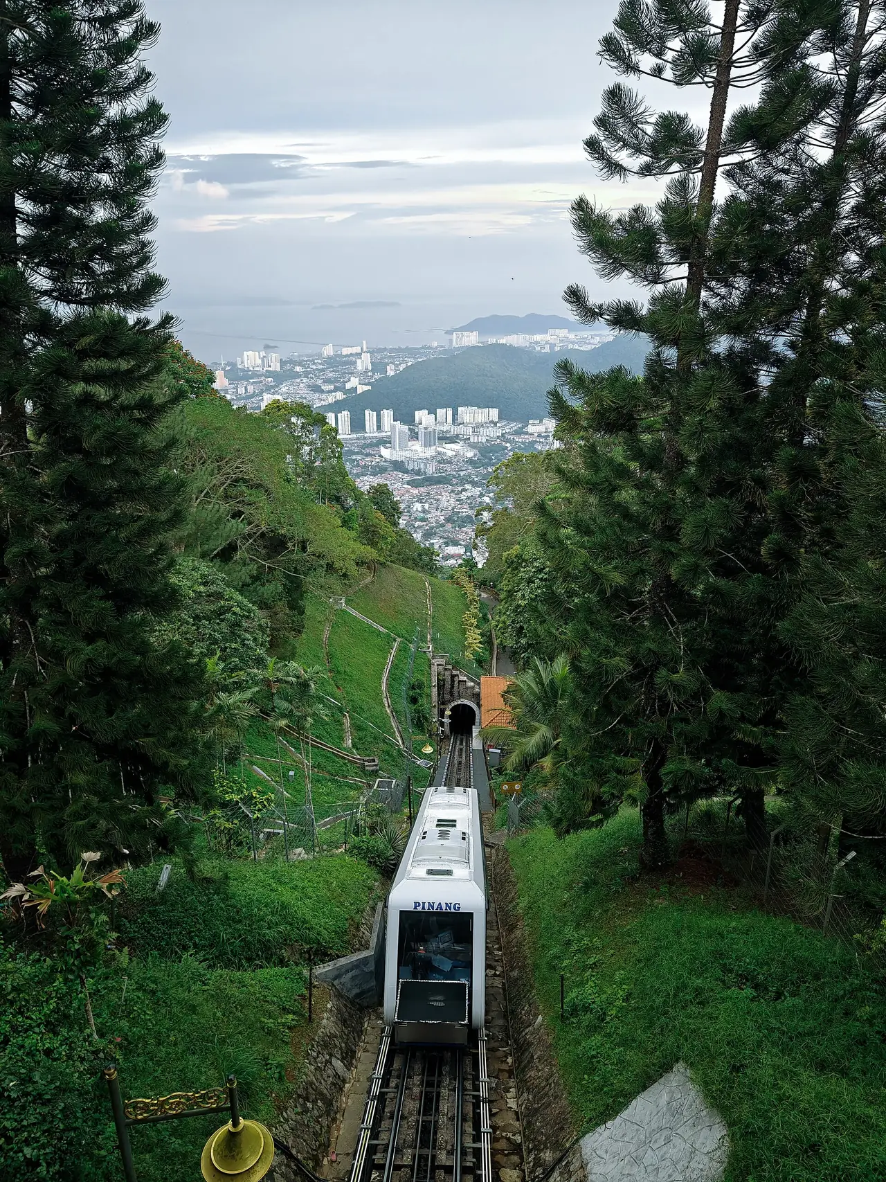 ภาพประกอบ มาเลเซีย: Penang Hill: ราคารถรางขึ้นเขาปีนัง เวลา วิธีซื้อตั๋ว