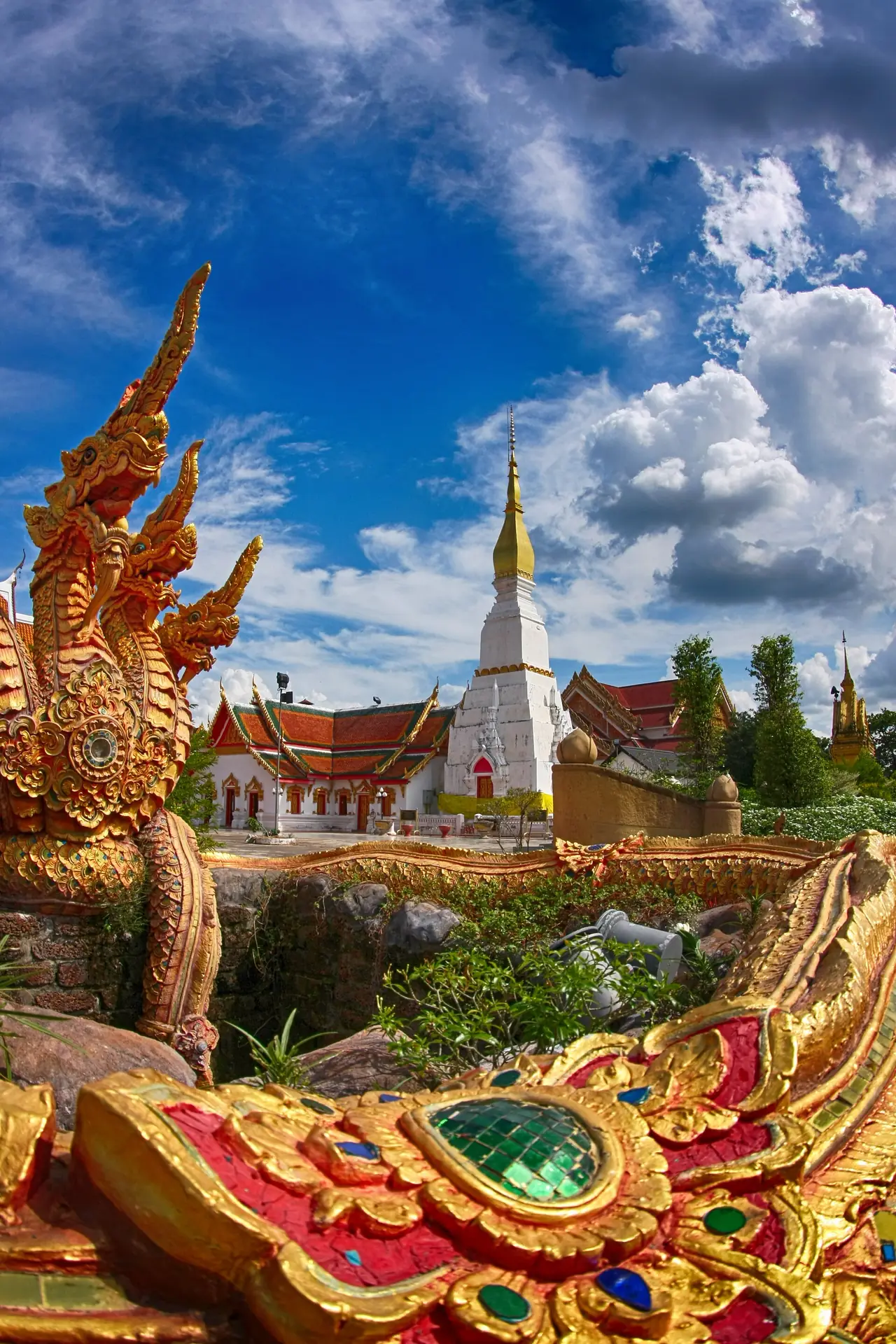 ภาพประกอบสกลนคร