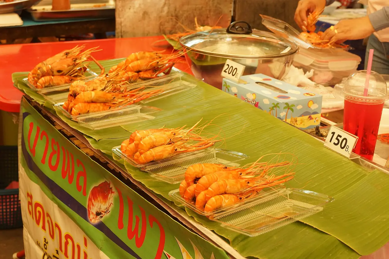 Grilled prawns for sale at a stall in Bang Nam Phueng