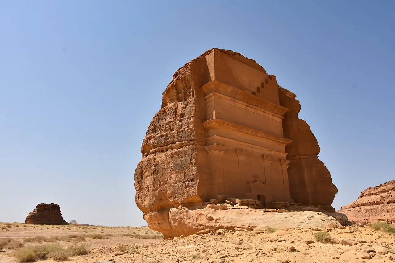ภาพซาอุดีอาระเบีย: อัลอูลา เฮกรา Elephant Rock 2569: ตั๋ว 95 SAR และคำเตือน