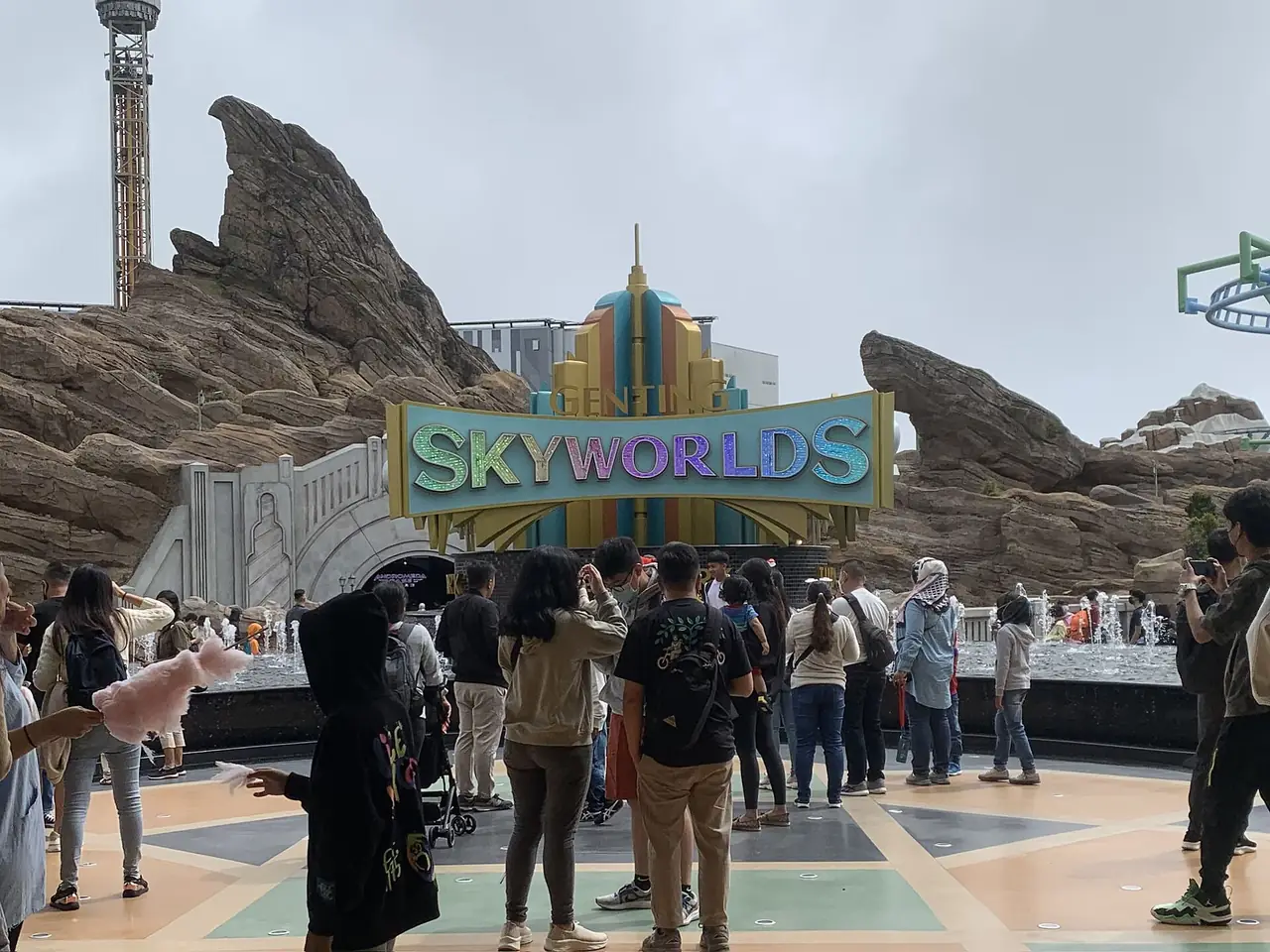 ทางเข้าหลักของ Genting SkyWorlds