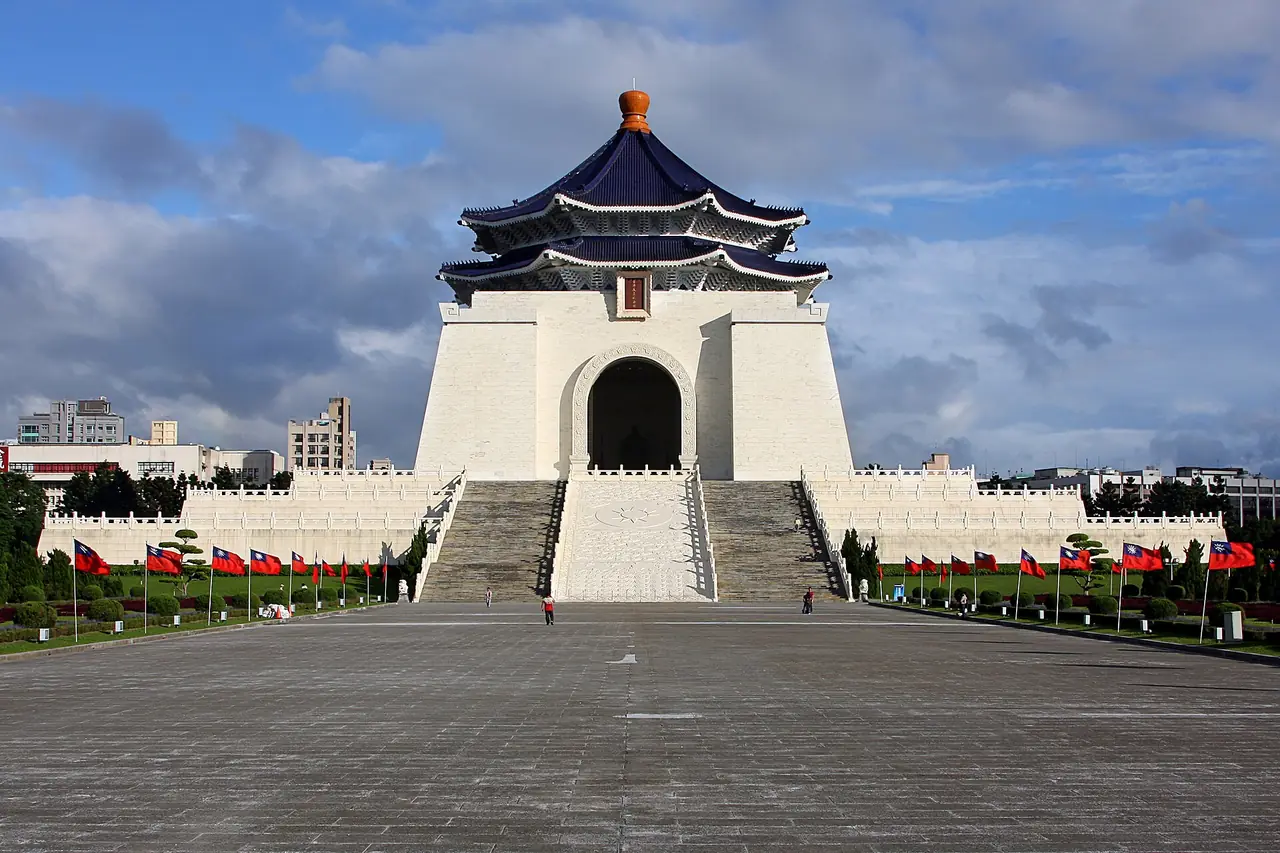 อนุสรณ์สถานเจียงไคเช็กในไทเป