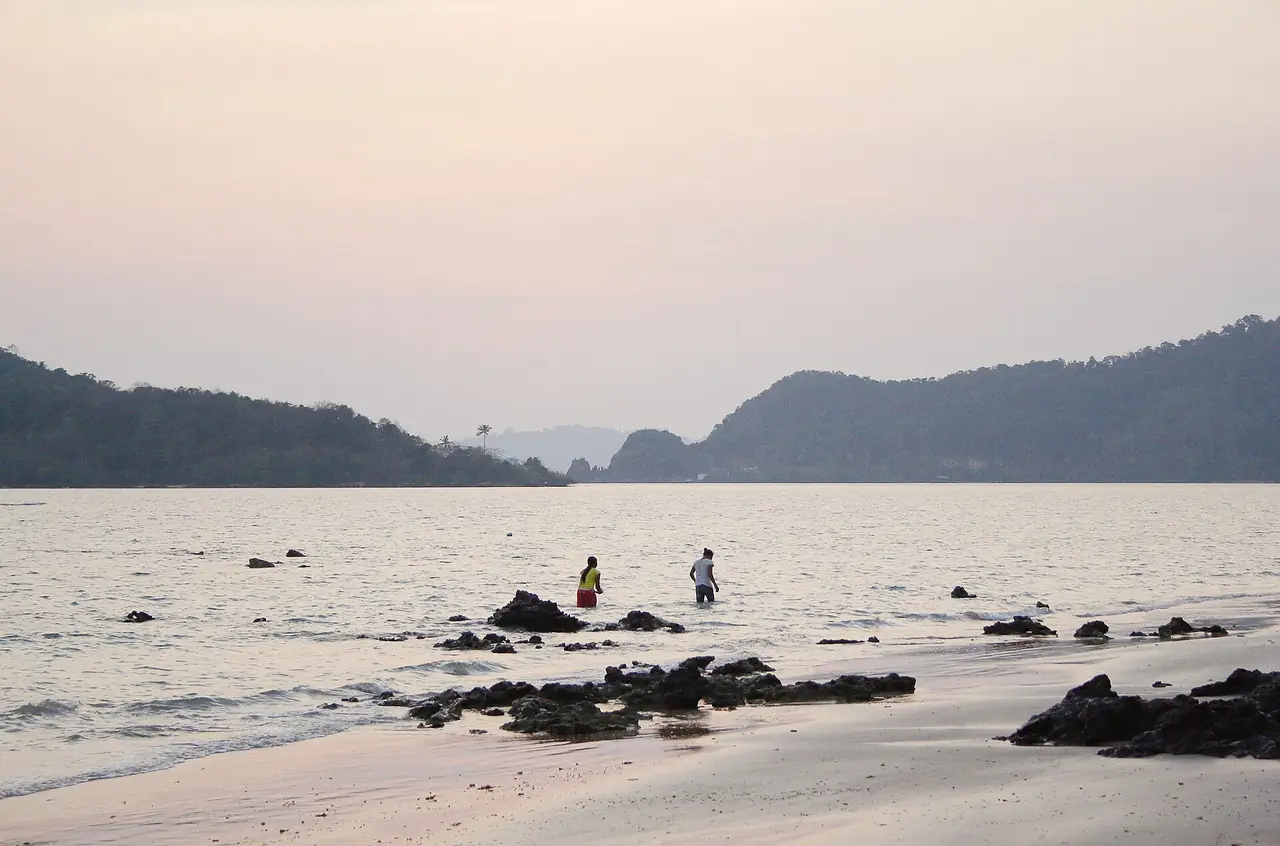 Illustrative view of Trat