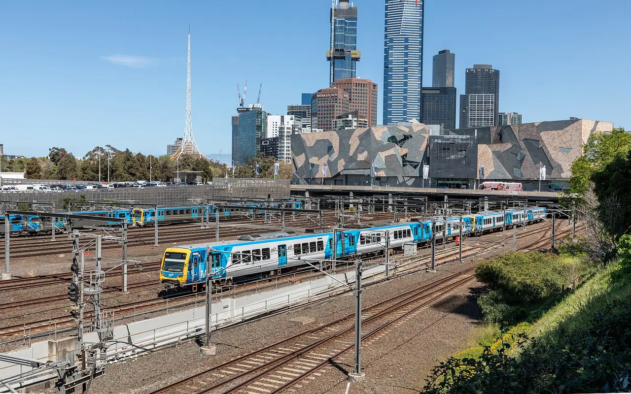 ภาพออสเตรเลีย: เที่ยวเมลเบิร์น 2569: myki รถราง ตลาด Queen Vic ซอยศิลปะ