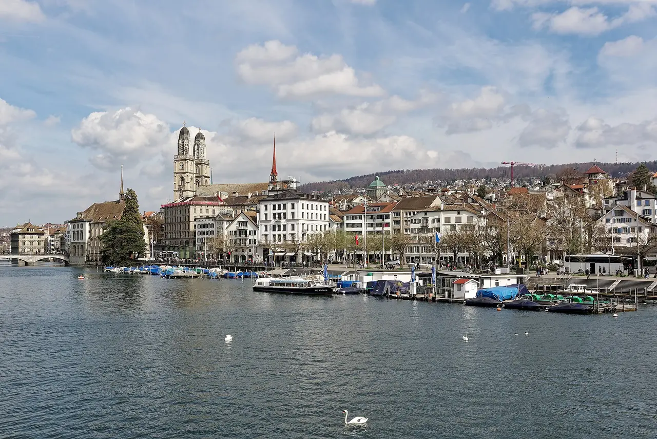 ภาพสวิตเซอร์แลนด์: เที่ยวซูริก Grossmünster Zurich Card Lindt 2569