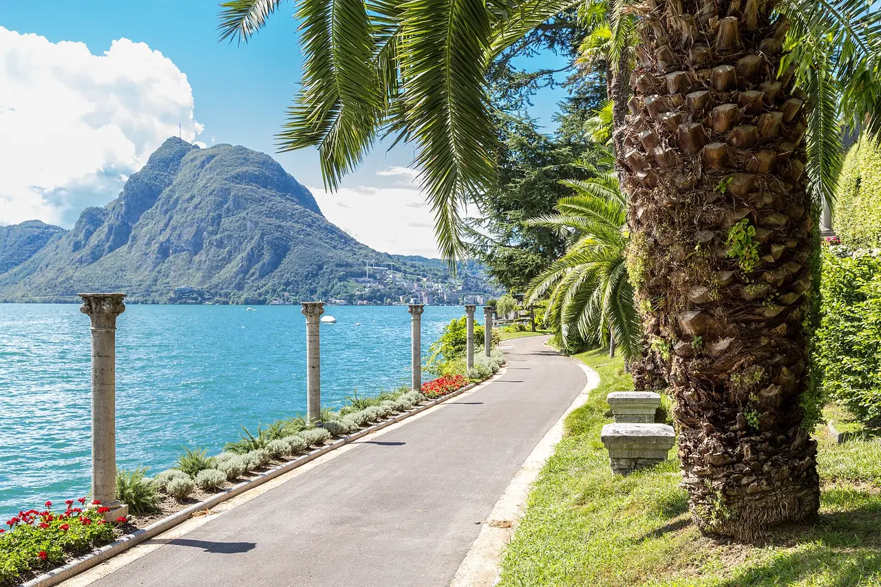ภาพประกอบ สวิตเซอร์แลนด์: เที่ยวลูกาโน ทีชีโน Monte Brè San Salvatore 2569
