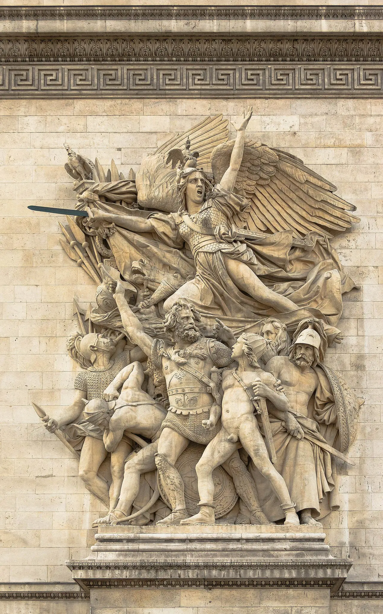 ประติมากรรมนูนสูง La Marseillaise ของ François Rude บนผนังประตูชัย ภาพจาก Wikimedia Commons ผู้ถ่าย Jebulon สัญญา CC0