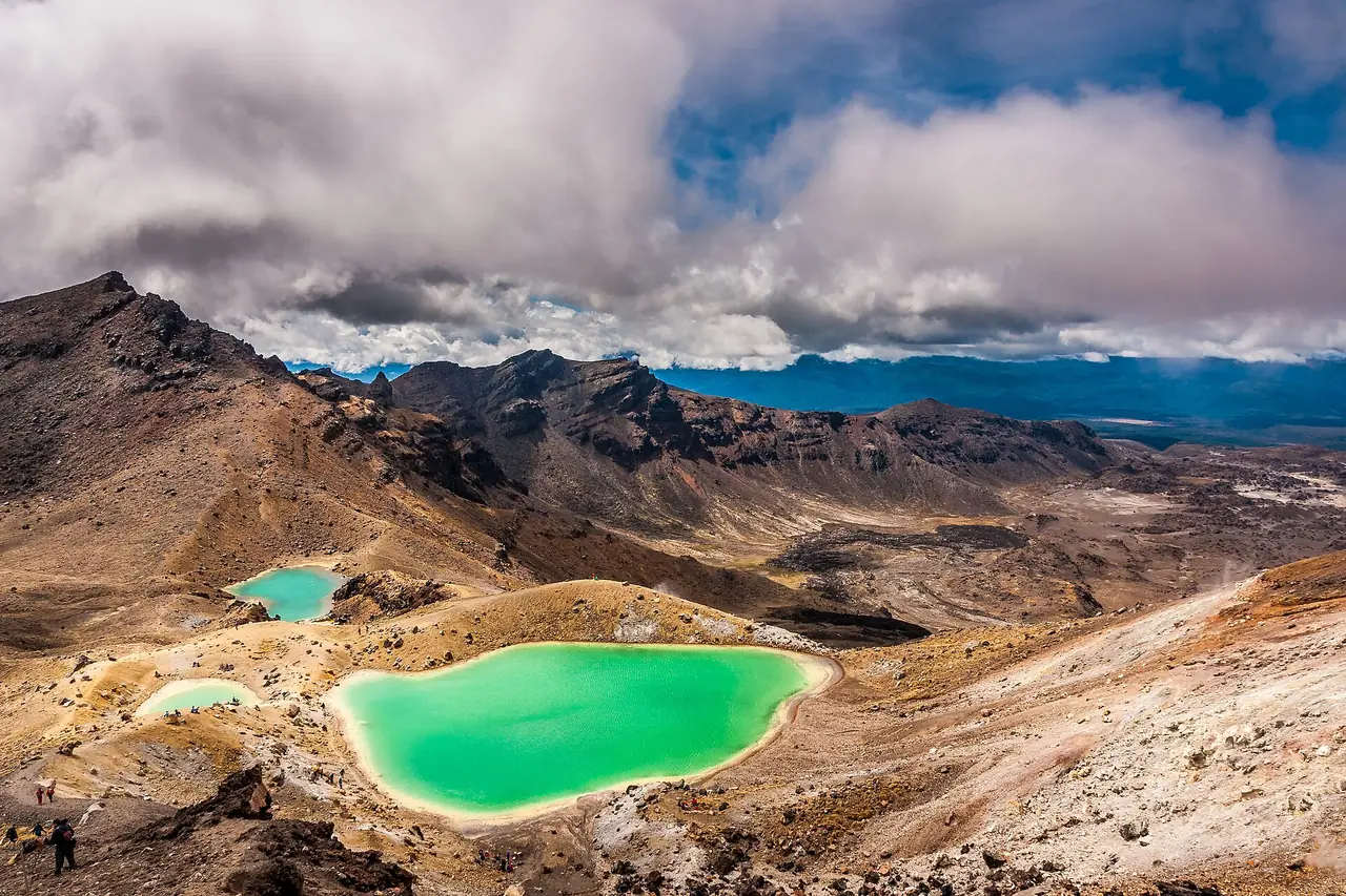 ภาพนิวซีแลนด์: เที่ยว Tongariro และ Taupō 2569: Alpine Crossing Huka Falls