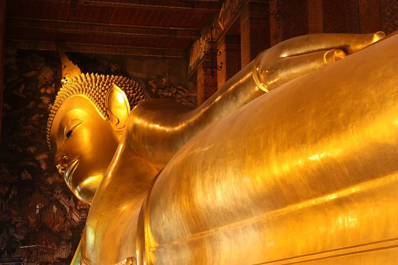 Photo for Bangkok: Wat Pho Bangkok: Fee, Hours, Reclining Buddha, Massage