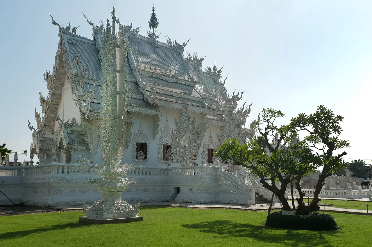 ภาพประกอบ เชียงราย: วัดร่องขุ่น เชียงราย: ค่าเข้า เวลา และวิธีเดินทาง